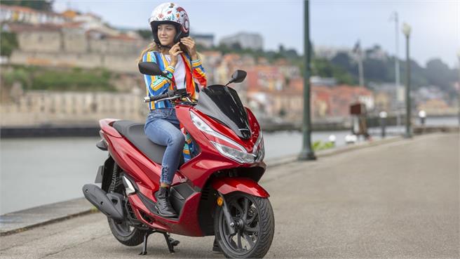 Honda PCX 125: Líder de la clase media