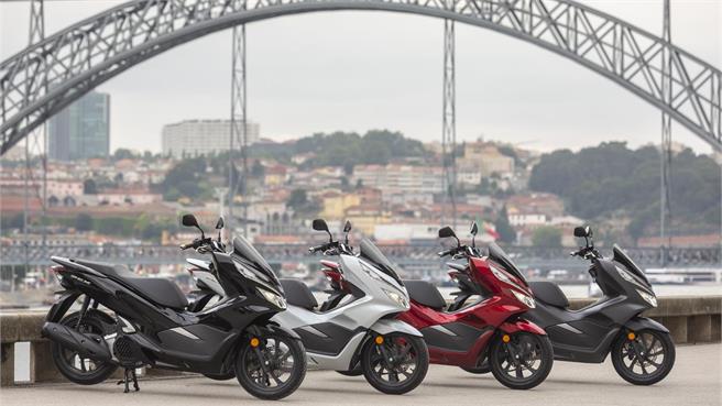 Honda PCX 125: Líder de la clase media
