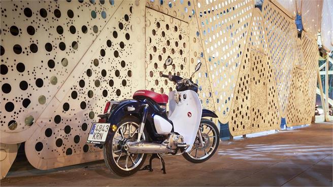 Honda Super Cub C 125: El mito es retro