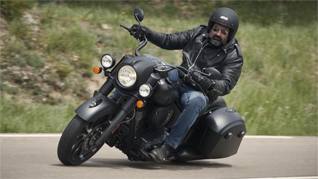 Indian Springfield Dark Horse 2019
