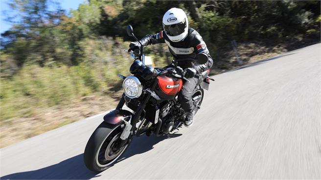 Kawasaki Z900RS 2018