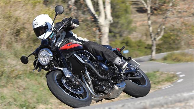 Kawasaki Z900RS 2018