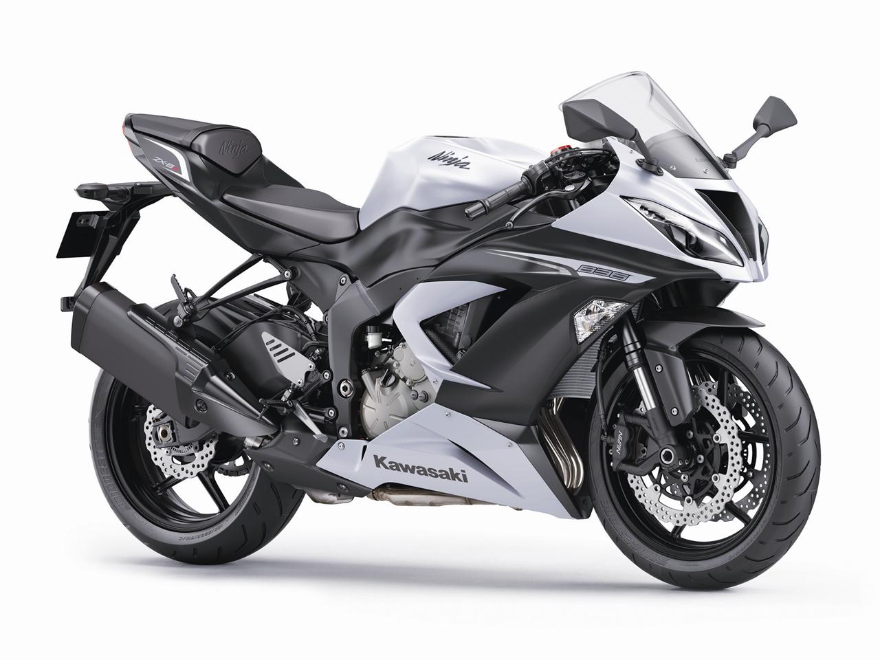 Kawasaki 2013: ZX-6 R: Deportiva y segura, dentro y fuera de la