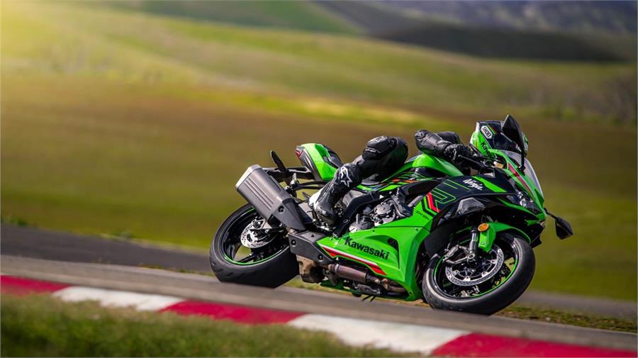 Nuevas Kawasaki 2024: ZX-6R y Eliminator 450 | Noticias motos.net
