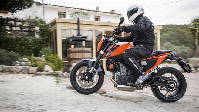 KTM 690 DUKE 2016 prueba