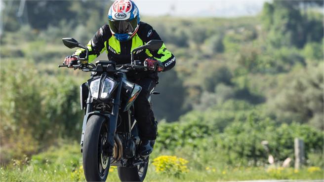 KTM 790 Duke: La moto, en mayúsculas