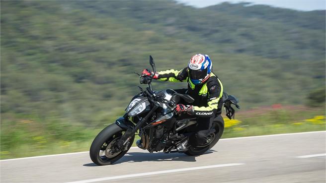 KTM 790 Duke: La moto, en mayúsculas