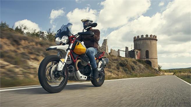 R nineT Urban G/S vs. Moto Guzzi V85 TT