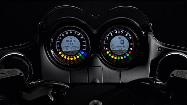Moto Guzzi MGX-21 2016