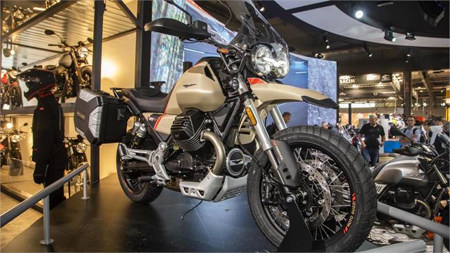 Moto Guzzi V85 TT Travel 2020