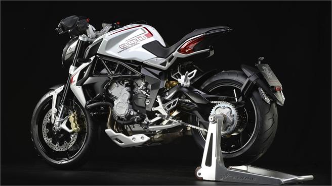 MV Agusta Brutale 800 Dragster