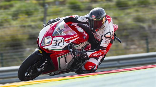 MV Agusta F3 800 RC: Colores de guerra