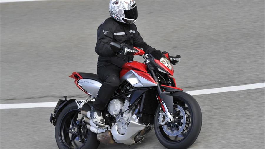 Moto Rivale MV Agusta Rivale 800 | Noticias motos.net