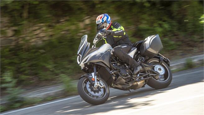 MV Agusta Turismo Veloce 800 SCS