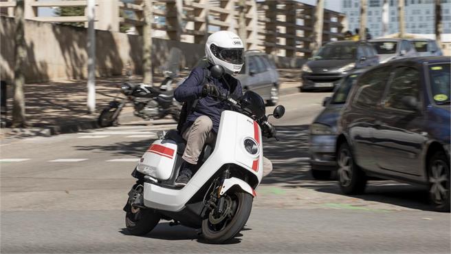 NIU N-GT: Scooters eléctrico