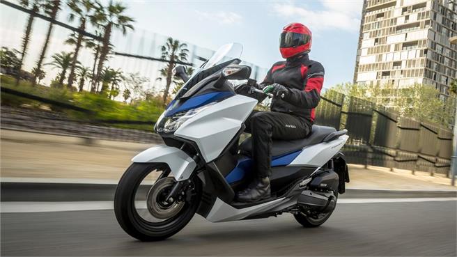Honda Forza 125