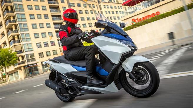 Honda Forza 125