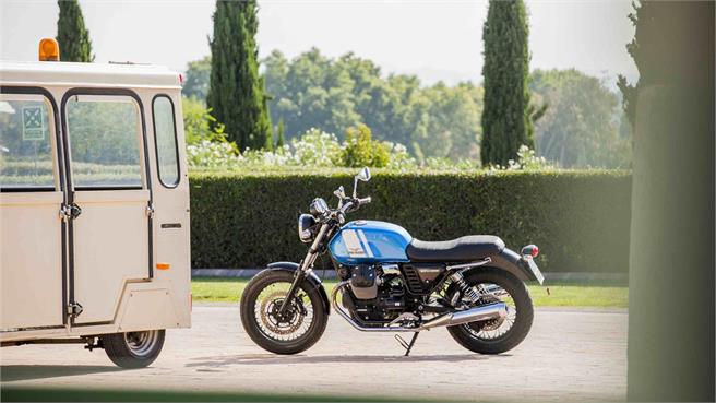 Moto Guzzi V7 II Special
