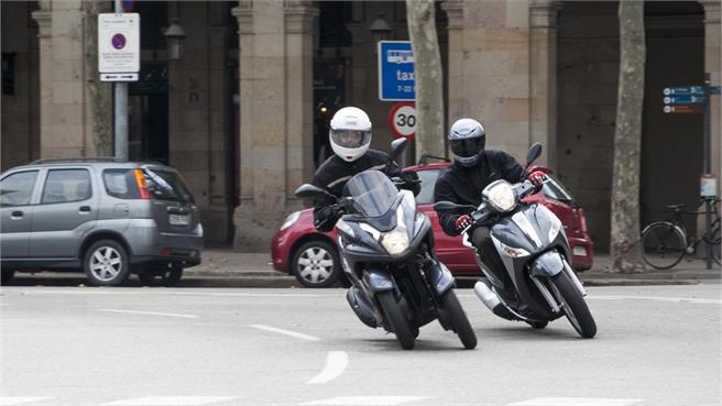 Piaggio Medley vs. Yamaha Tricity