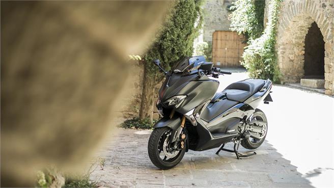 Comparativo Yamaha TMAX vs Kymco AK550