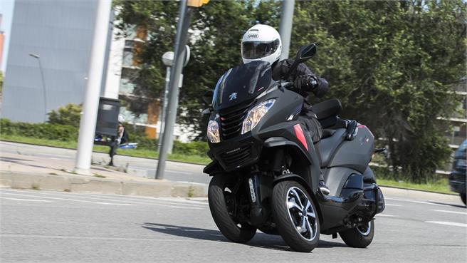 Peugeot Metropolis 400 RX-R: Todo mejora