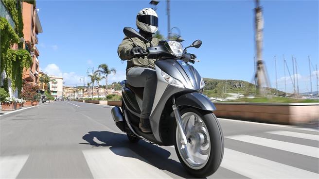 Piaggio Medley 125