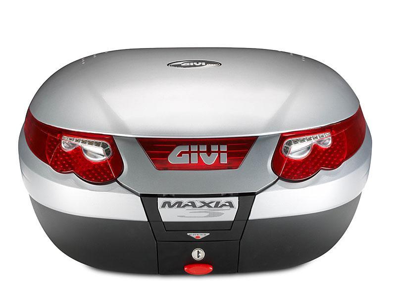 ▷▷ Equipa tu Suzuki GSR600 con la nueva gama de accesorios Givi