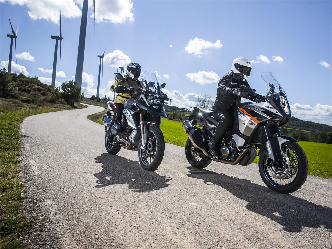 ktm 990 vs bmw 1200 gs