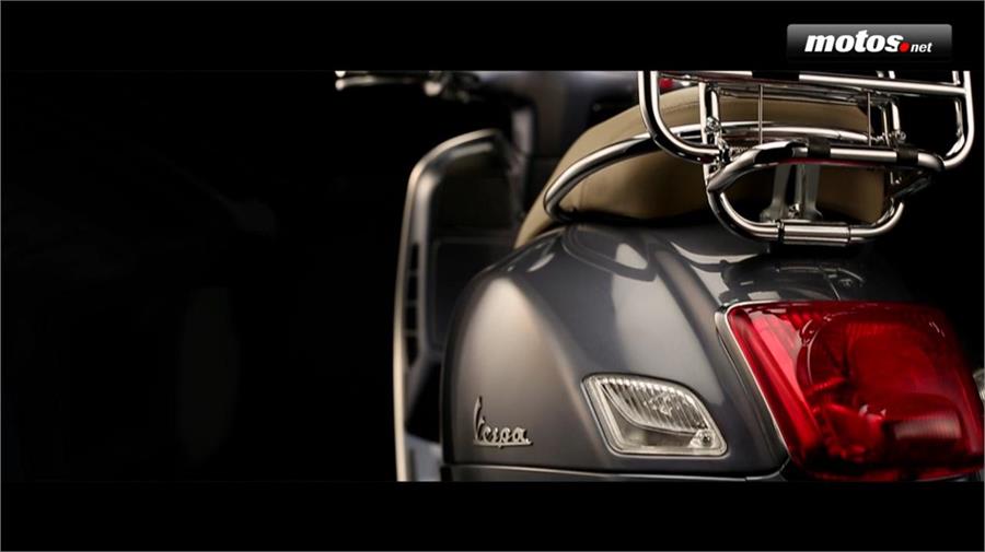 Motorrad Vergleich Vespa GTS 300 Hpe Super Sport 2019 Vs. Vespa GTV 300 Special Edition Sei Giorni Euro4 2019 157116