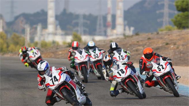 Copa Honda CBR300R:Guillem Erill Campeón