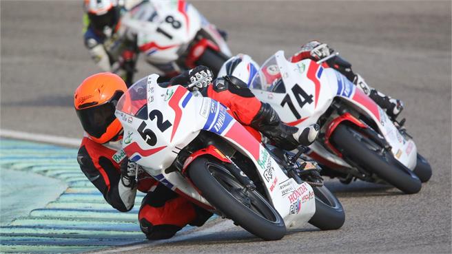 Copa Honda CBR300R:Guillem Erill Campeón