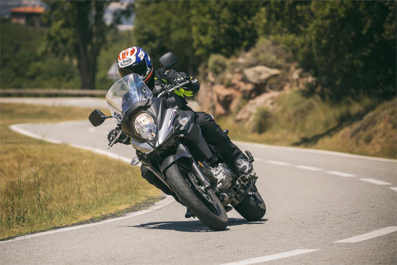v strom 650 vs honda nc750x