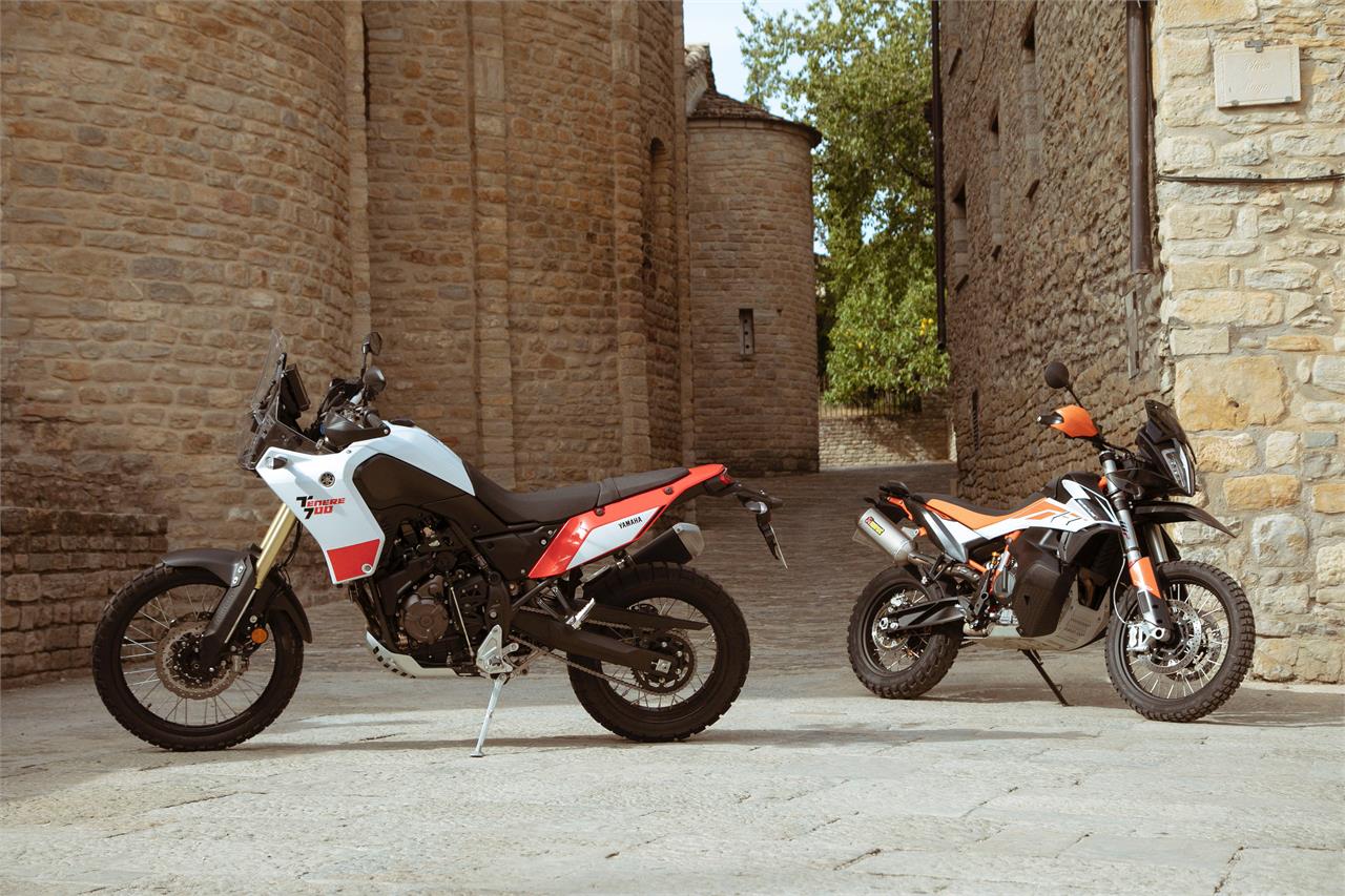 yamaha tenere 700 vs ktm 790 adventure r