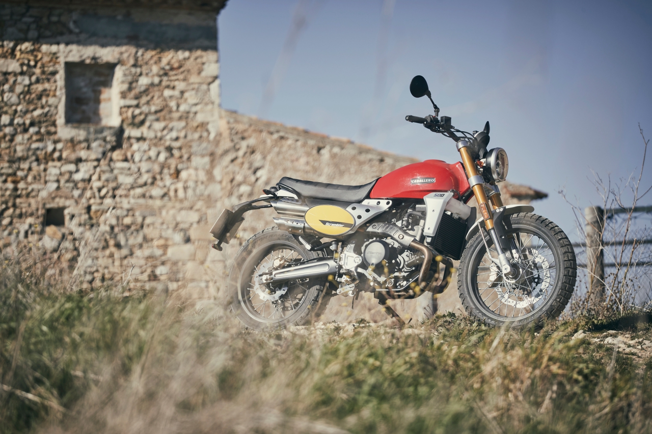 Scramblers De 400 500 Cc Ideales Tambien Para El Carnet 19 Noticias Motos Net