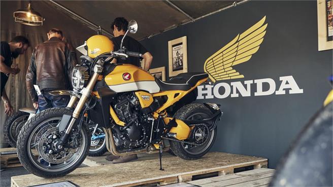 Wheels & Waves 2019