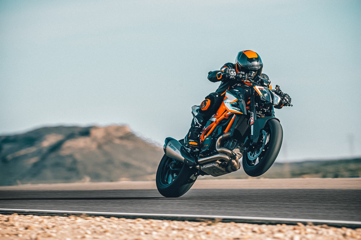 ESCAPE AKRAPOVIC KTM 1290 SUPER ADVENTURE DESDE 2021 - KTM SIEBLA