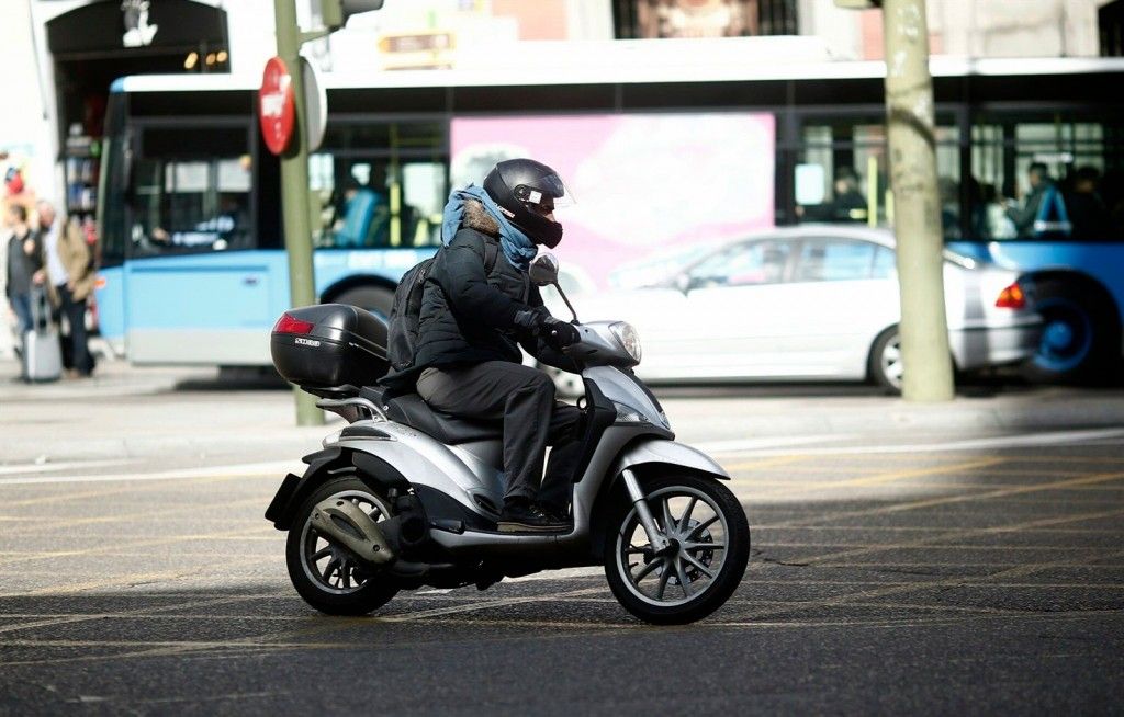 La moto es un vehículo vulnerable y los motoristas es uno de los colectivos con mayor siniestralidad. 