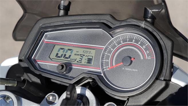 Nueva Rieju Strada 125