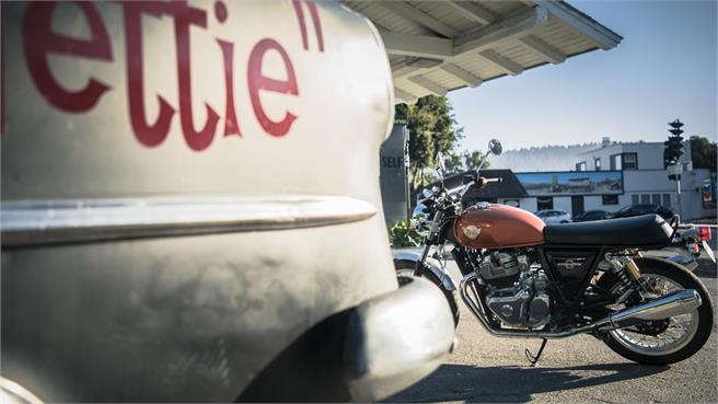 Royal Enfield Interceptor/Continental GT