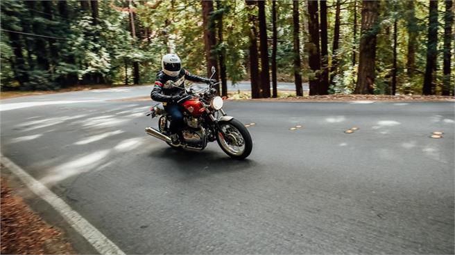 Royal Enfield Interceptor/Continental GT