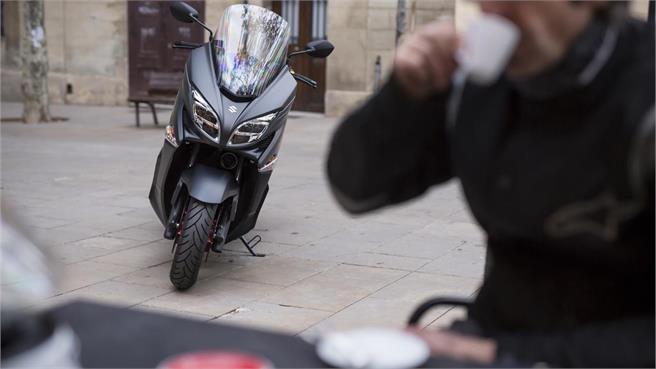 Suzuki Burgman 400