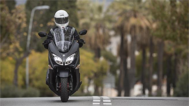 Suzuki Burgman 400