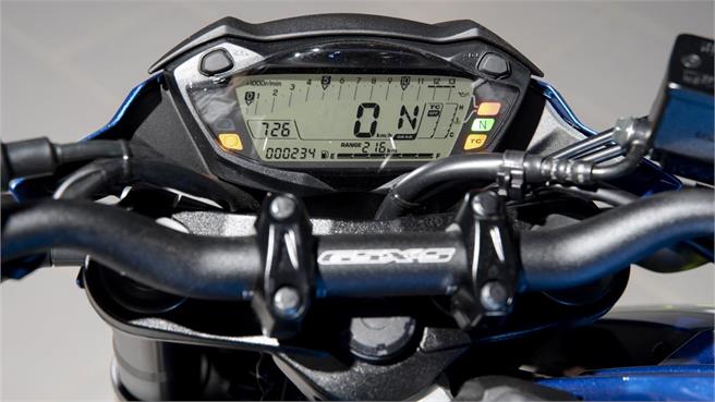 Suzuki GSX-S750 A2