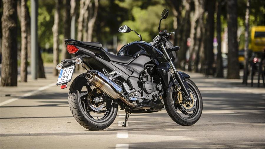 SYM ウルフ250 SYM ウルフ SB250Ni – SYM初の本格的250ccロードスポーツ 試乗インプレ