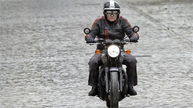 Triumph Bonneville T120 Black: el mito