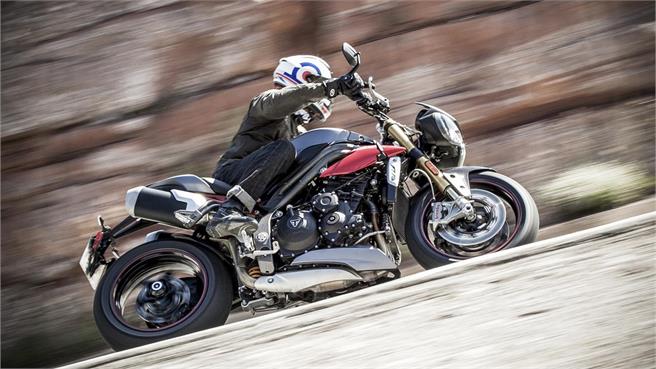 Triumph Speed Triple R 2016