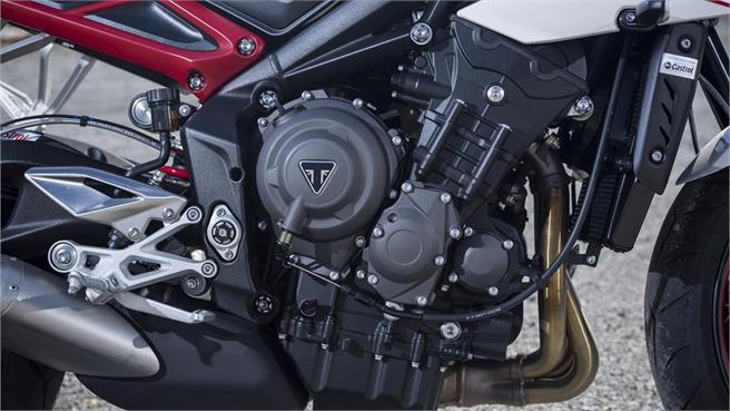 Triumph Street Triple S vs R 2017