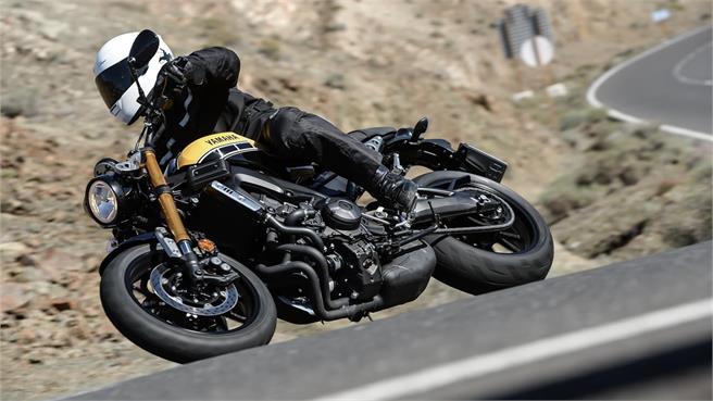 Presentación Yamaha XSR900