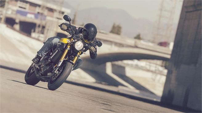 Presentación Yamaha XSR900