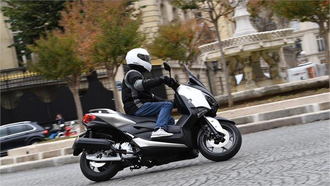 Yamaha X-MAX 125 2018
